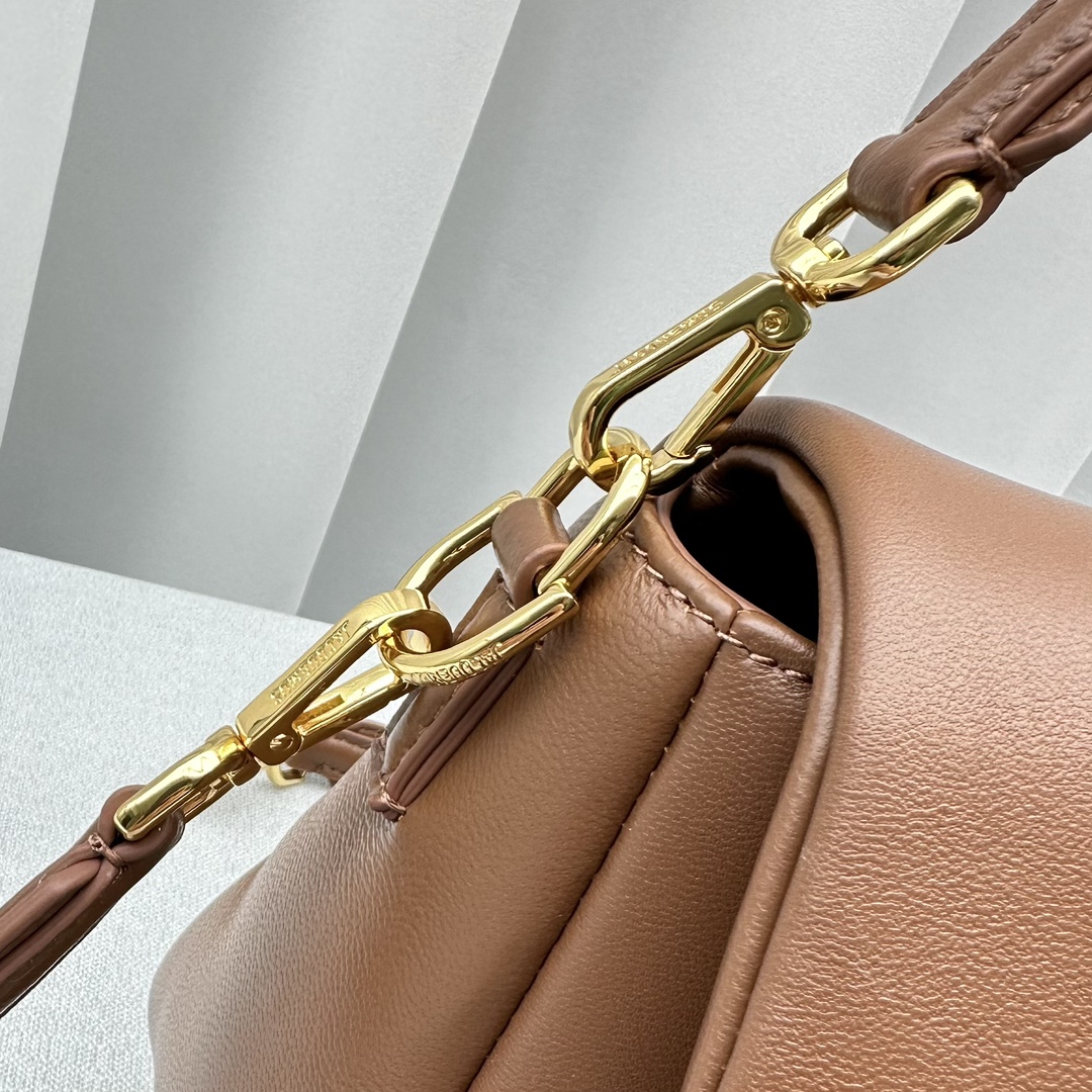 Jacquemus Satchel Bags